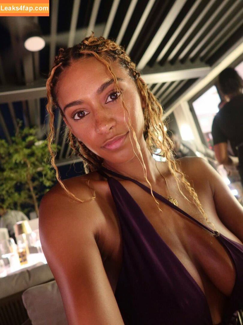 Briana Smith / brianaans / brianaas / brismith leaked photo photo #0416