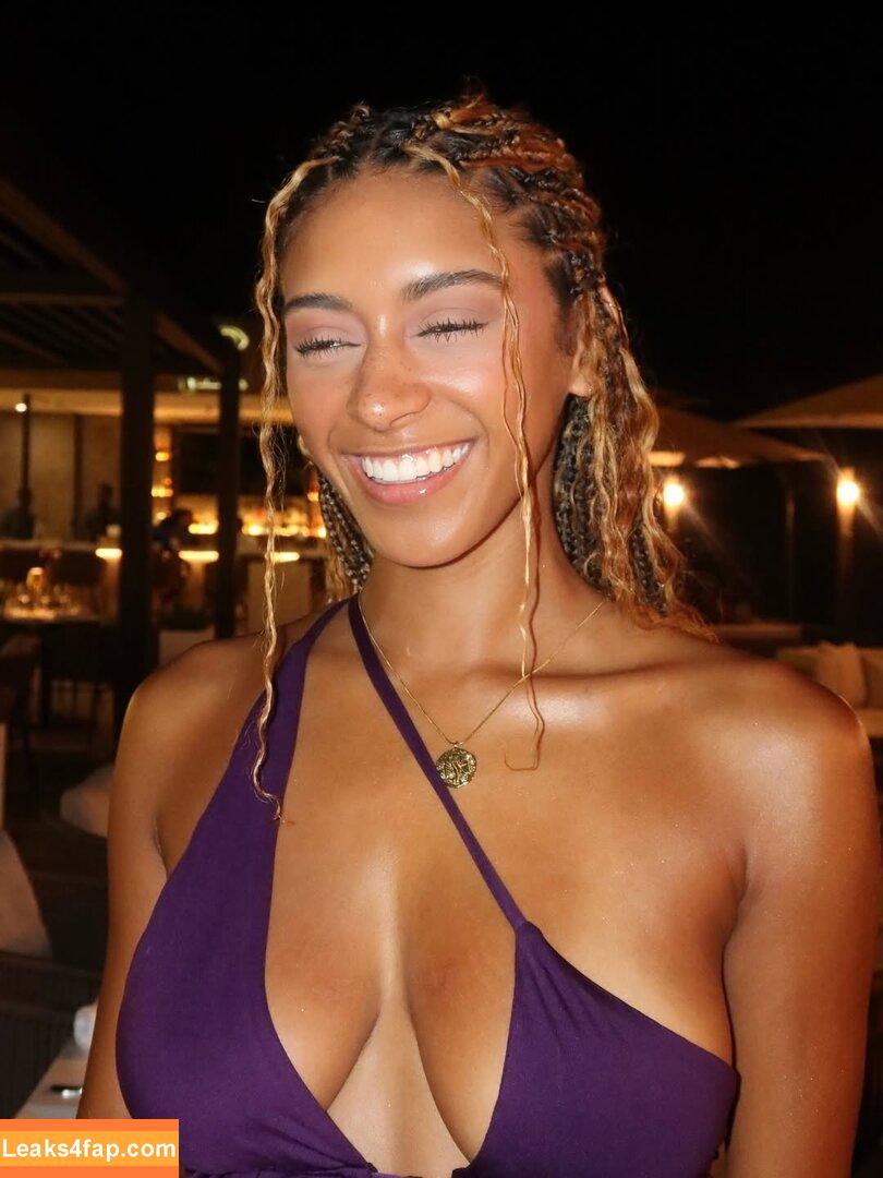 Briana Smith / brianaans / brianaas / brismith leaked photo photo #0417