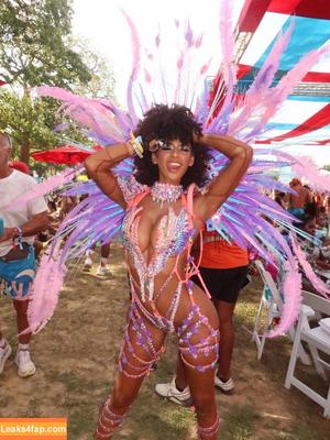 Briana Smith photo #0456