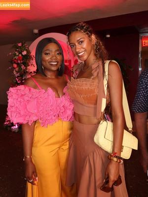 Briana Smith photo #0465