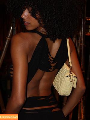 Briana Smith photo #0473