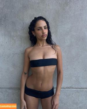 Brianna Anderson photo #0044