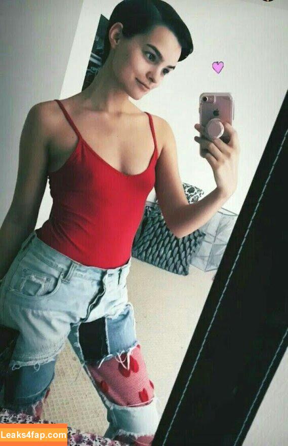 Brianna Hildebrand / briannahilde leaked photo photo #0017