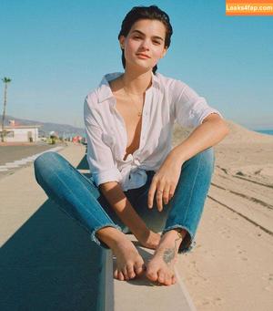 Brianna Hildebrand photo #0002