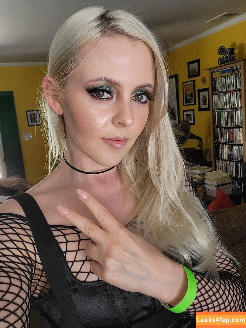 Brianna Knickerbocker /  leaked photo photo #0015