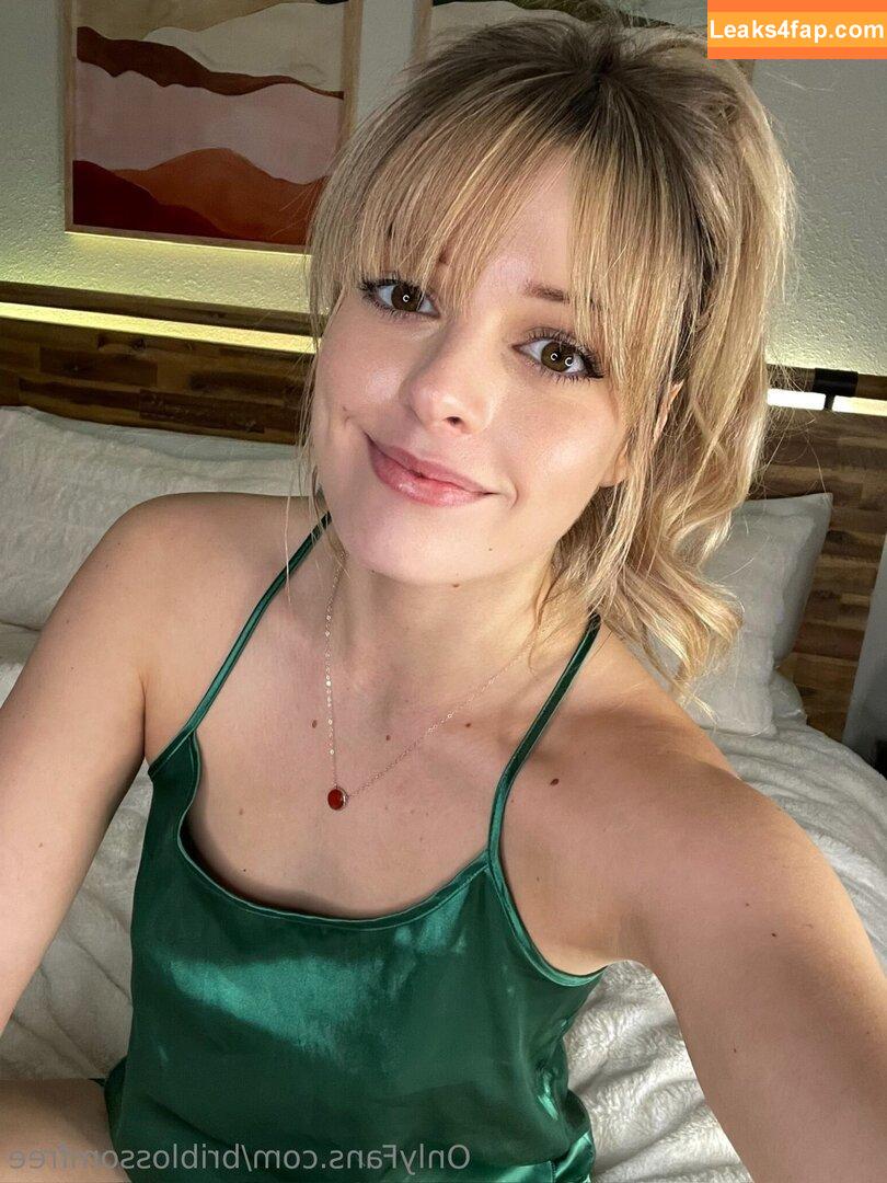 briblossomfree /  leaked photo photo #0003