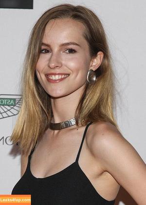 Bridgit Mendler photo #0031