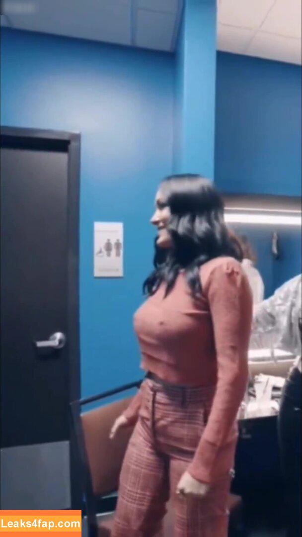 Brie Bella / brie leaked photo photo #0073