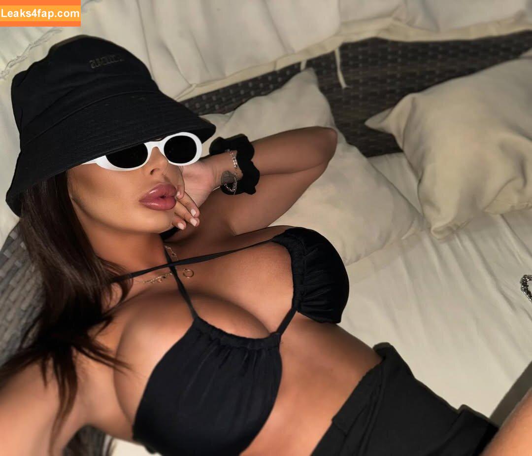 Briela Blanco / anet.gabriela / brielablanco leaked photo photo #0016
