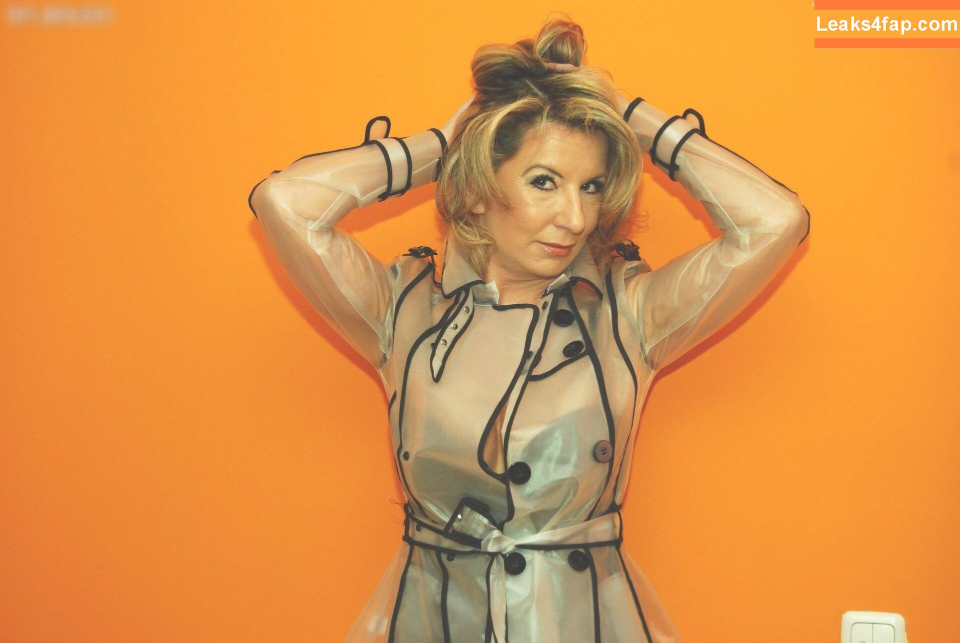 Brilliant Paula /  leaked photo photo #3550