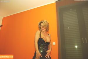 Brilliant Paula photo #3556