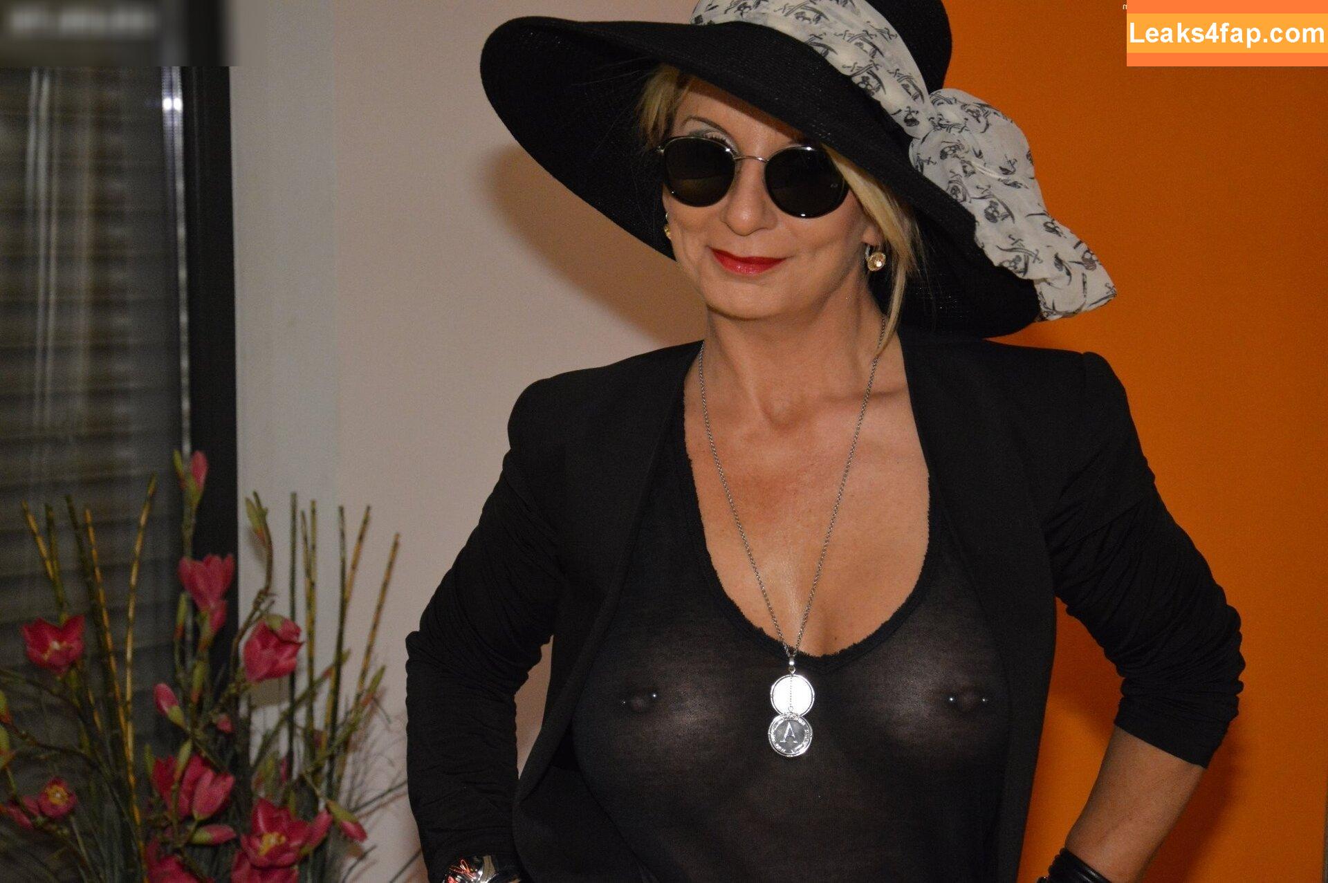Brilliant Paula /  leaked photo photo #4952