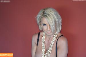 Brilliant Paula photo #4566