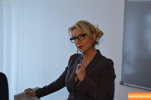 Brilliant Paula photo #4907