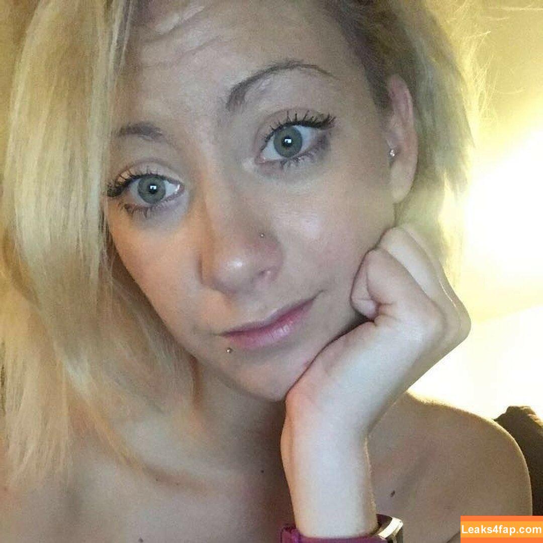 Brino Wyant / brinowyant слитое фото фото #0148