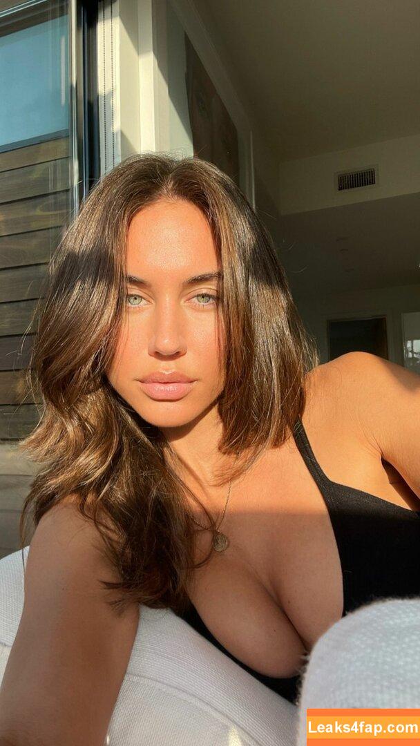 Brit Manuela / britmanuela leaked photo photo #1081