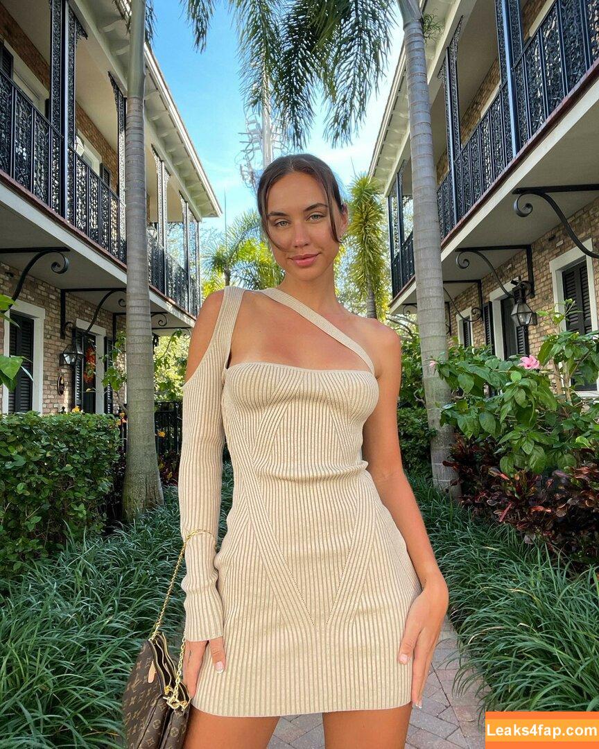 Brit Manuela / britmanuela leaked photo photo #1211