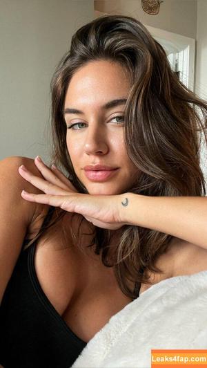 Brit Manuela photo #1126