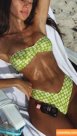 Brit Manuela photo #1935