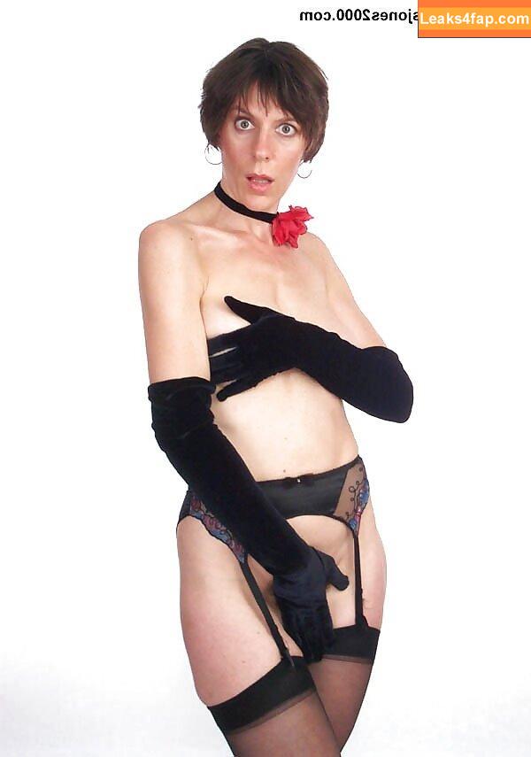 British 00's Porn / iamthirtyaf leaked photo photo #0577