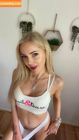 British 00's Porn photo #0665