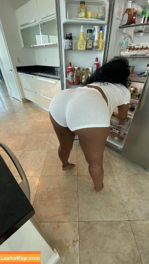 BritishOlivia photo #0061