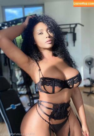 BritishOlivia фото #0559