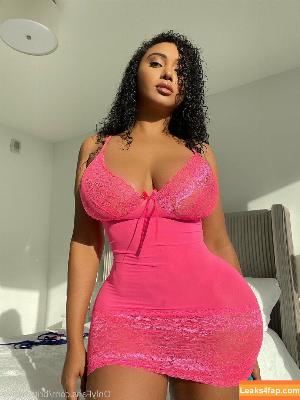 BritishOlivia фото #0649