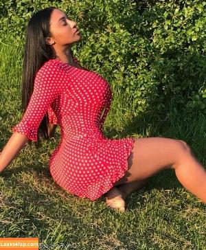 BritishOlivia фото #0655