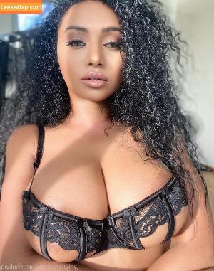 BritishOlivia фото #0733