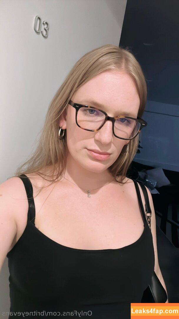 britneyevans /  leaked photo photo #0029