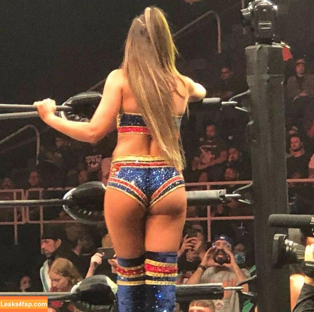 Britt Baker / Dr. Britt Baker DMD AEW / realbrittbaker leaked photo photo #0027