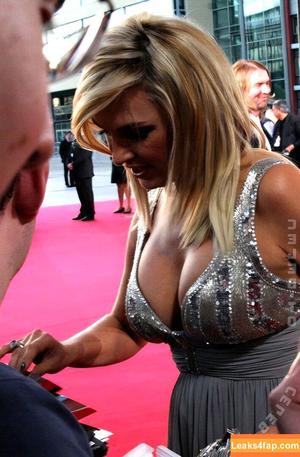 Britt Hagedorn фото #0069