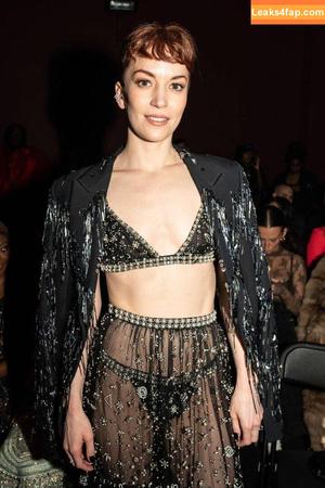 Britt Lower photo #0126