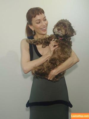 Britt Lower photo #0128