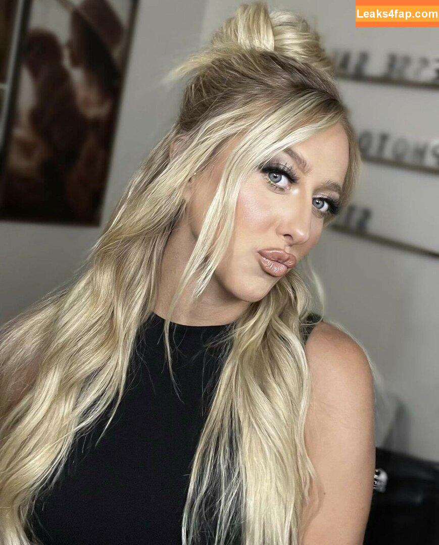 Brittany Lynne / BrittanyLynne / Mahomes / tattoosnthickthighs leaked photo photo #0005