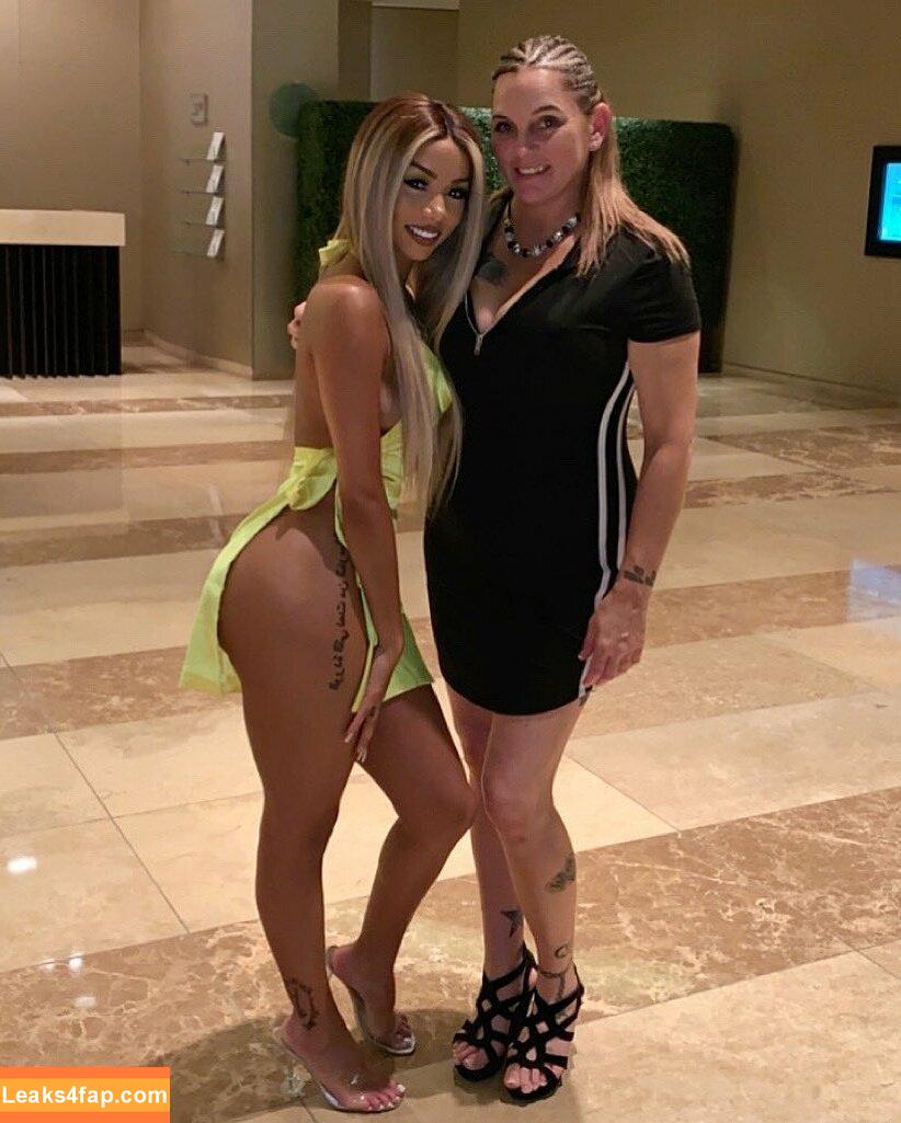 Brittany Renner / bundleofbrittany leaked photo photo #0163