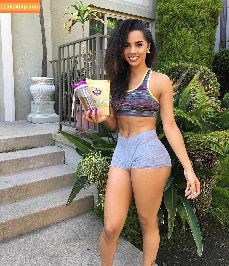 Brittany Renner / bundleofbrittany слитое фото фото #0218