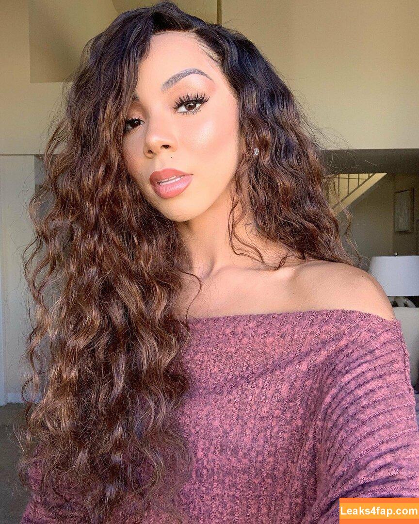 Brittany Renner / bundleofbrittany leaked photo photo #0265