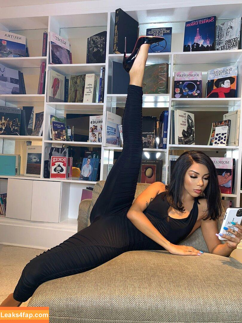 Brittany Renner / bundleofbrittany leaked photo photo #0266