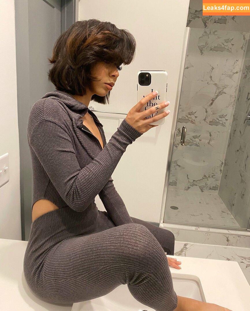 Brittany Renner / bundleofbrittany leaked photo photo #0274