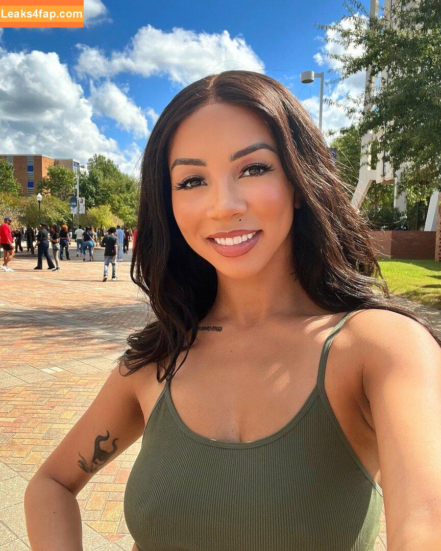 Brittany Renner / bundleofbrittany leaked photo photo #0283