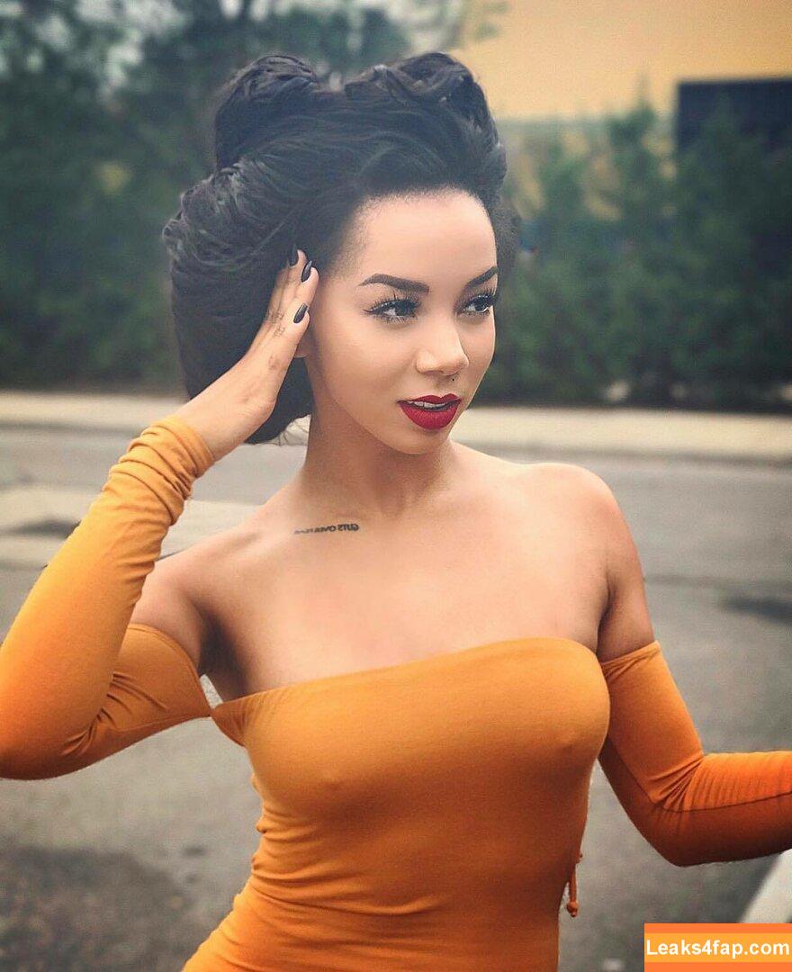 Brittany Renner / bundleofbrittany leaked photo photo #0356