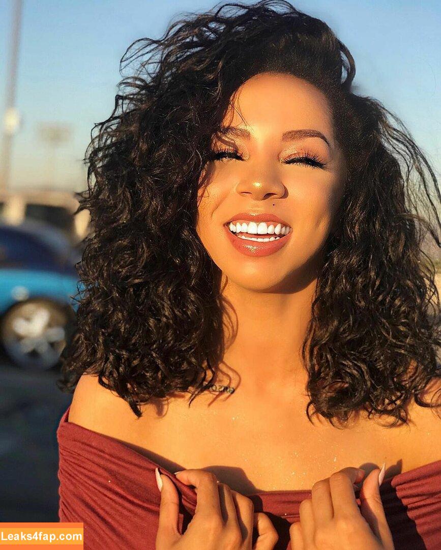 Brittany Renner / bundleofbrittany leaked photo photo #0385