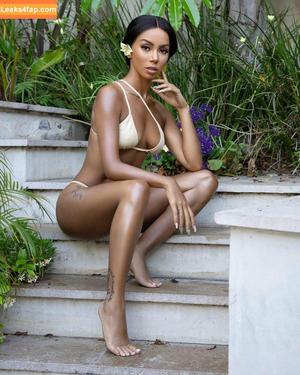 Brittany Renner photo #0009