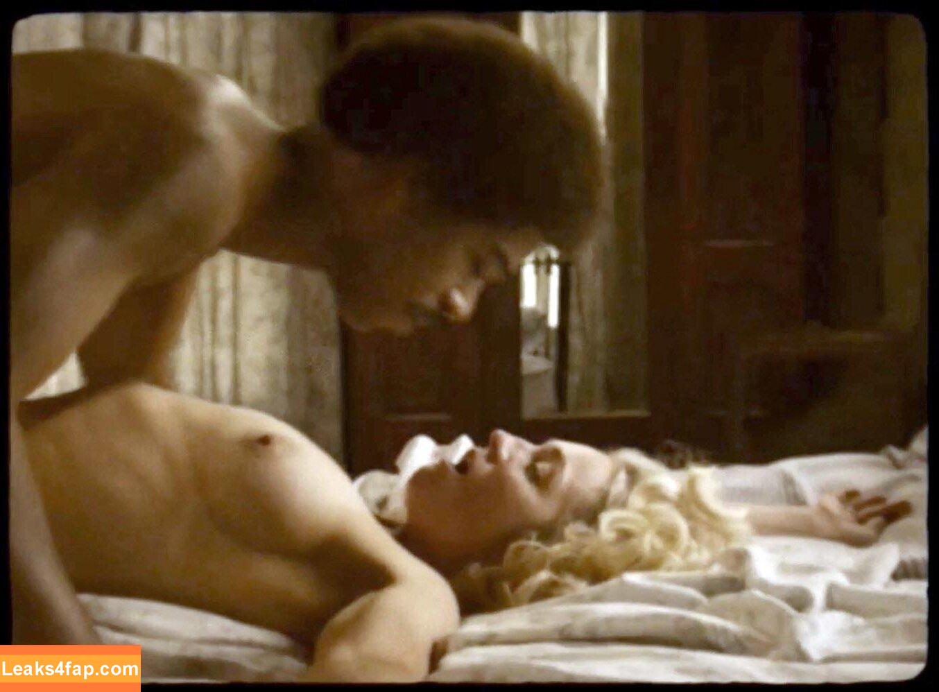 Brittany Snow / brittanysnow / https: leaked photo photo #0174