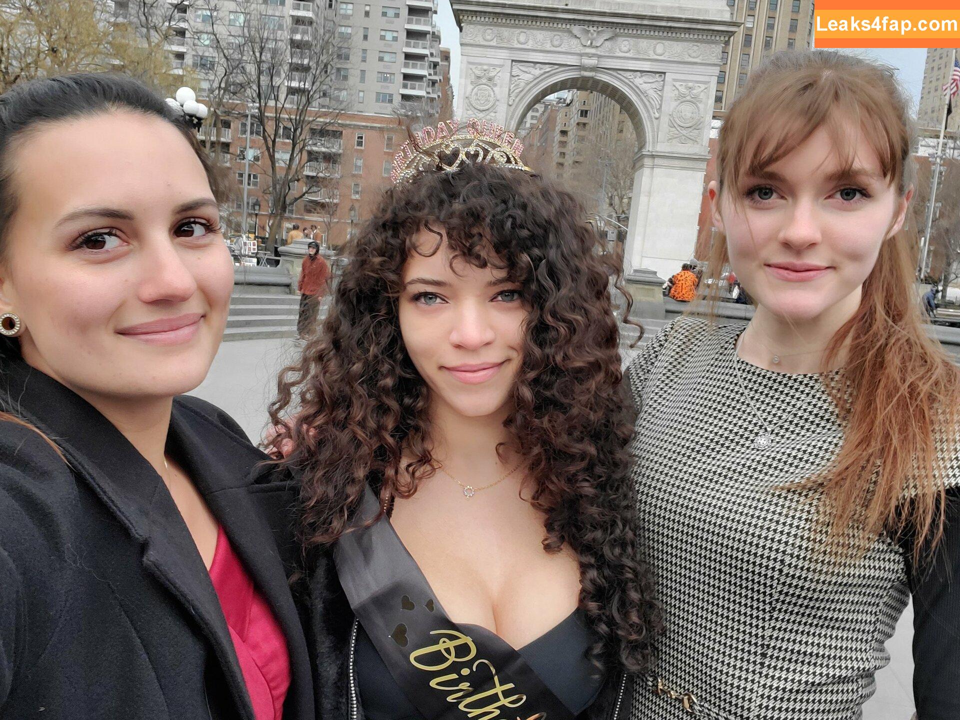 Brittany Venti / BrittanyVenti / brittanywears слитое фото фото #0977