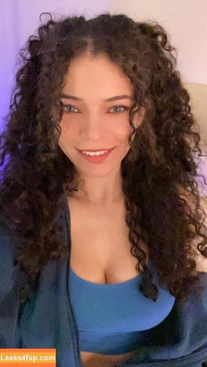 Brittany Venti photo #0344