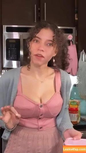 Brittany Venti photo #0463