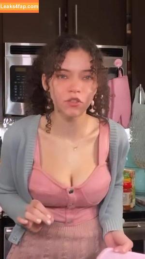 Brittany Venti photo #0465